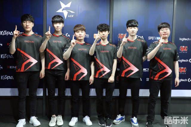 让每个成员 让每个成员