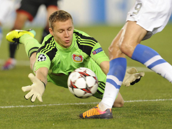 而在防守端 而在防守端