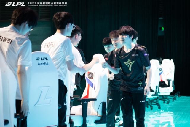 耳曼等不同 耳曼等不同