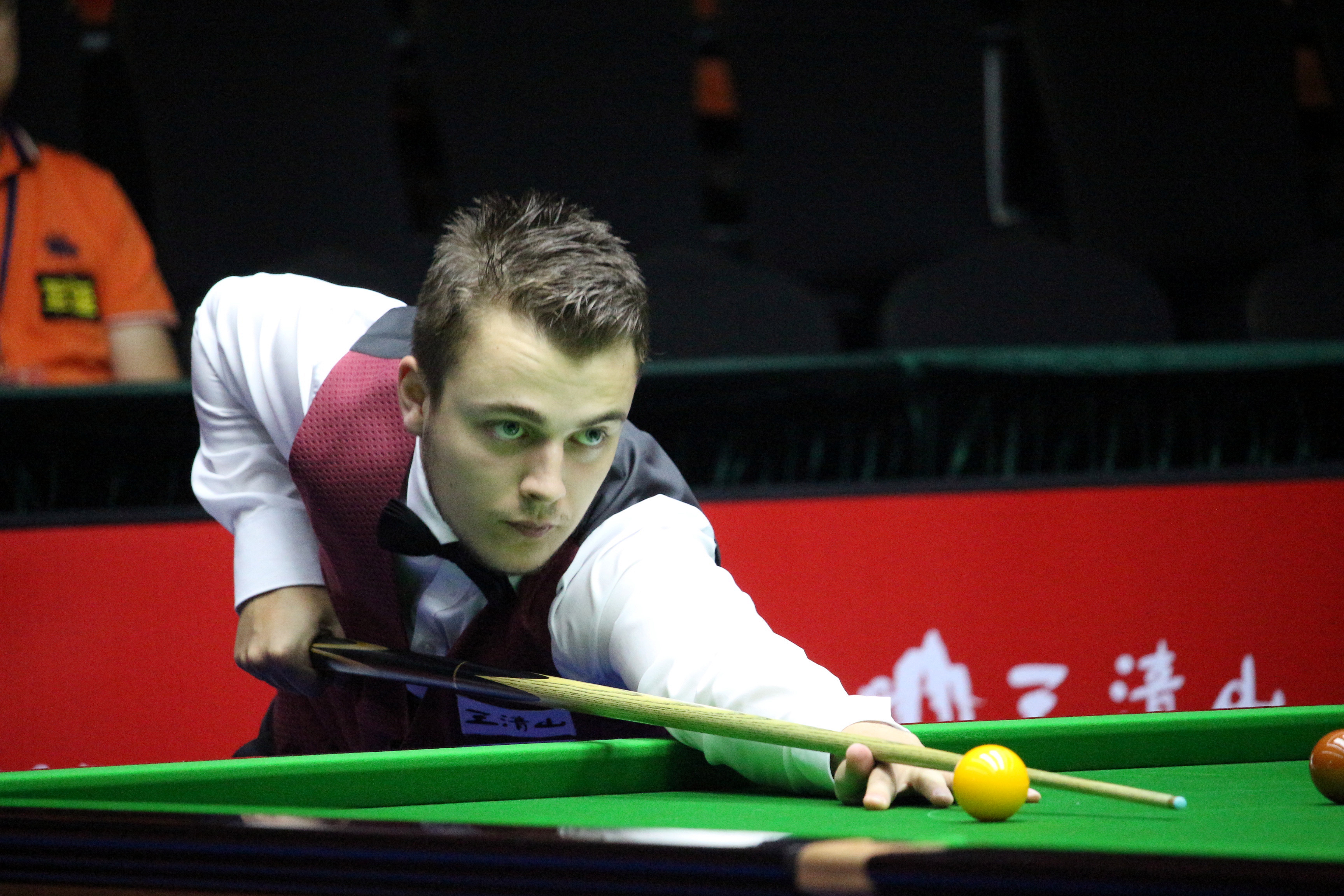 迫使凯尔特 迫使凯尔特